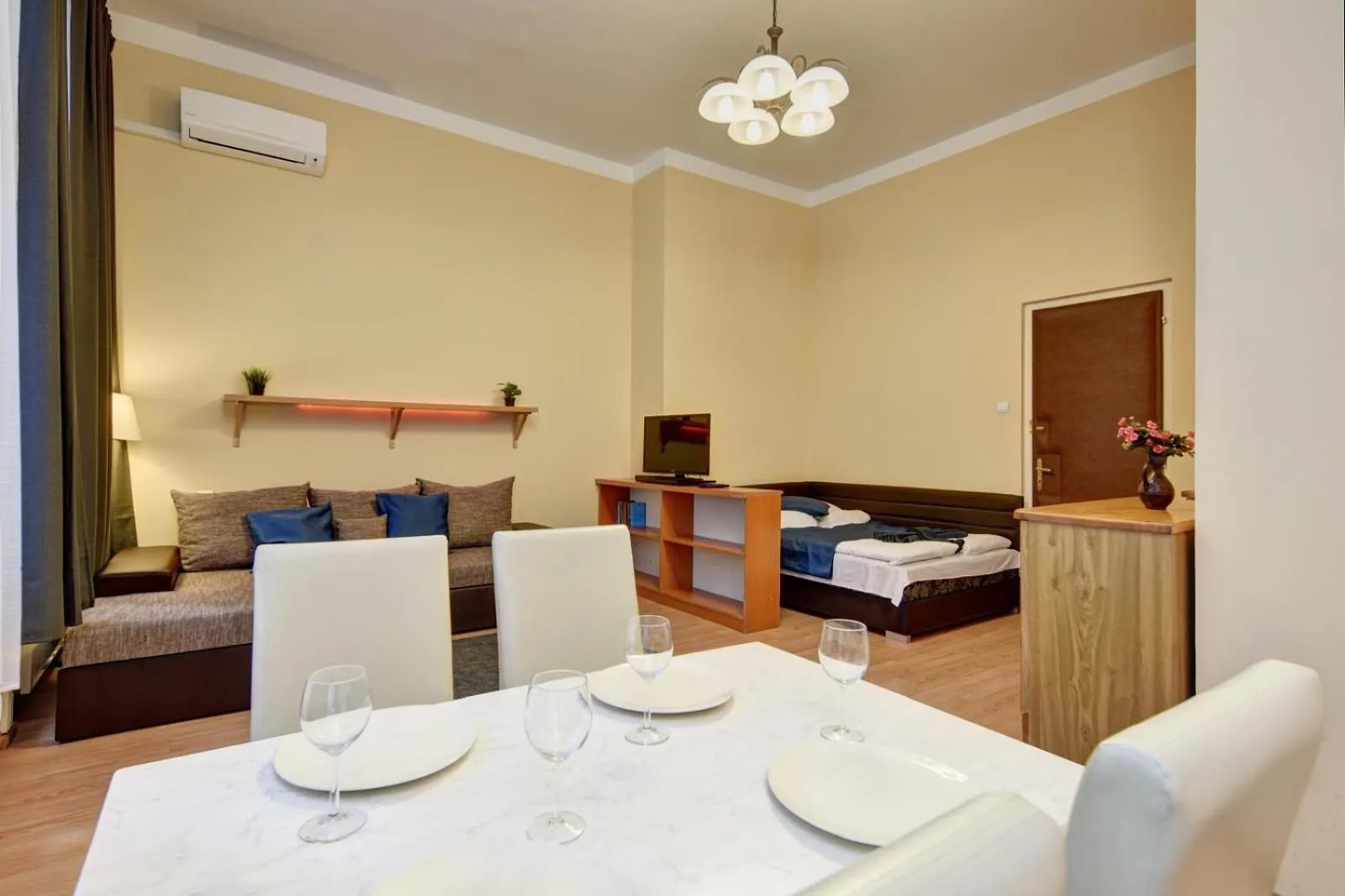 公寓 Vaci Street Apartmant C1 布达佩斯